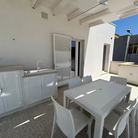 Casa Duca אקווריקה דל קאפו