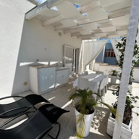 Casa Duca * אקווריקה דל קאפו